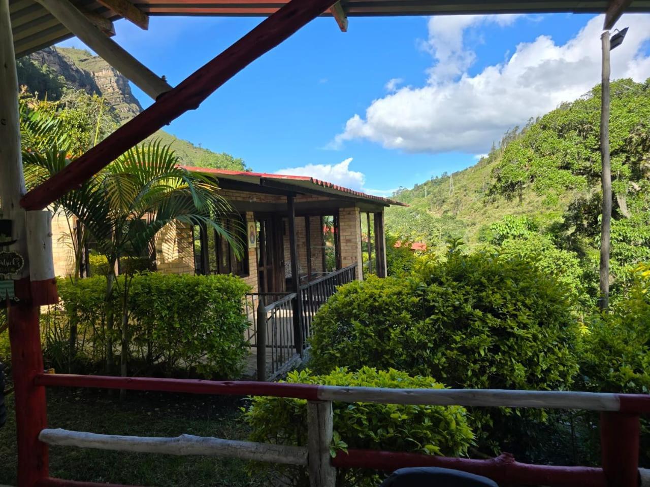 Hotel Campestre Rocas Del Paraiso Macheta ภายนอก รูปภาพ